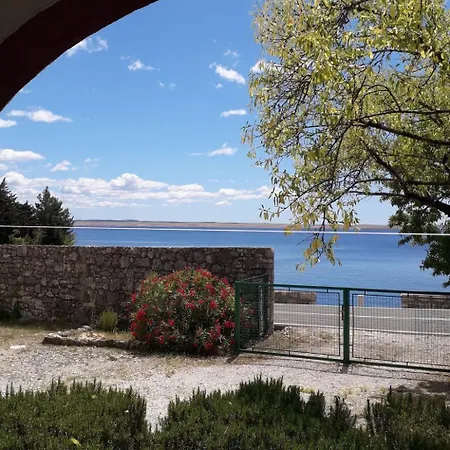 Сasa de vacaciones Holiday Home Apartman Beli 1 By Interhome Vinistina