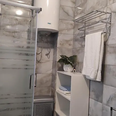 Сasa de vacaciones Holiday Home Apartman Beli 1 By Interhome *