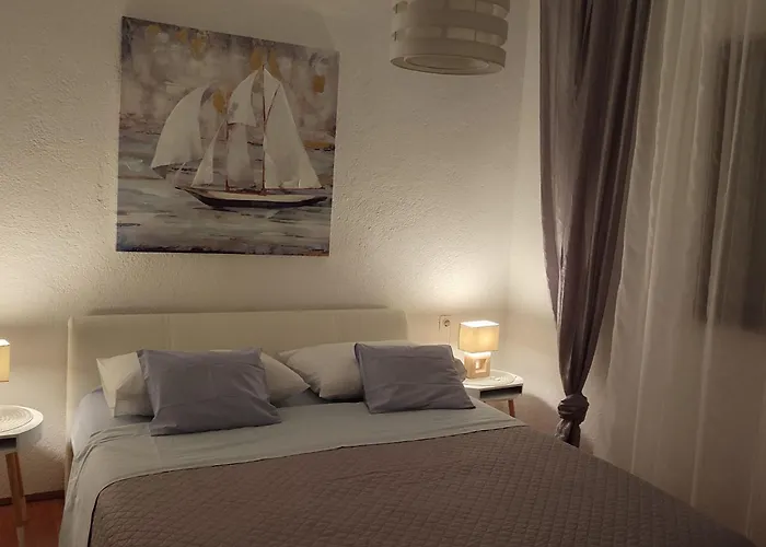 Mit Meerblick By Interhome *