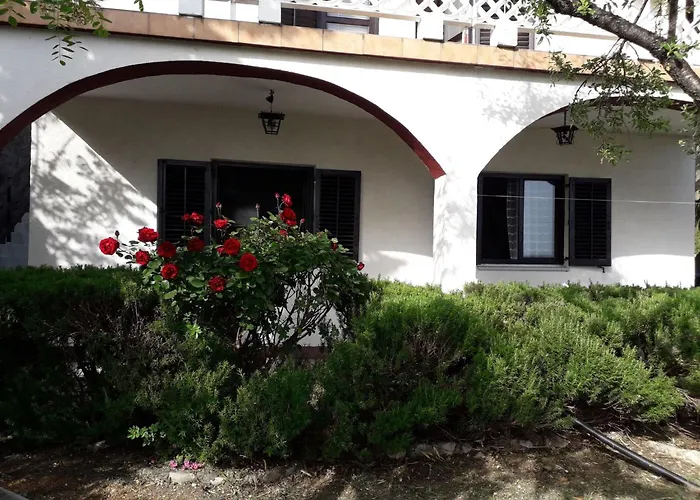 Mit Meerblick By Interhome * Vinistina